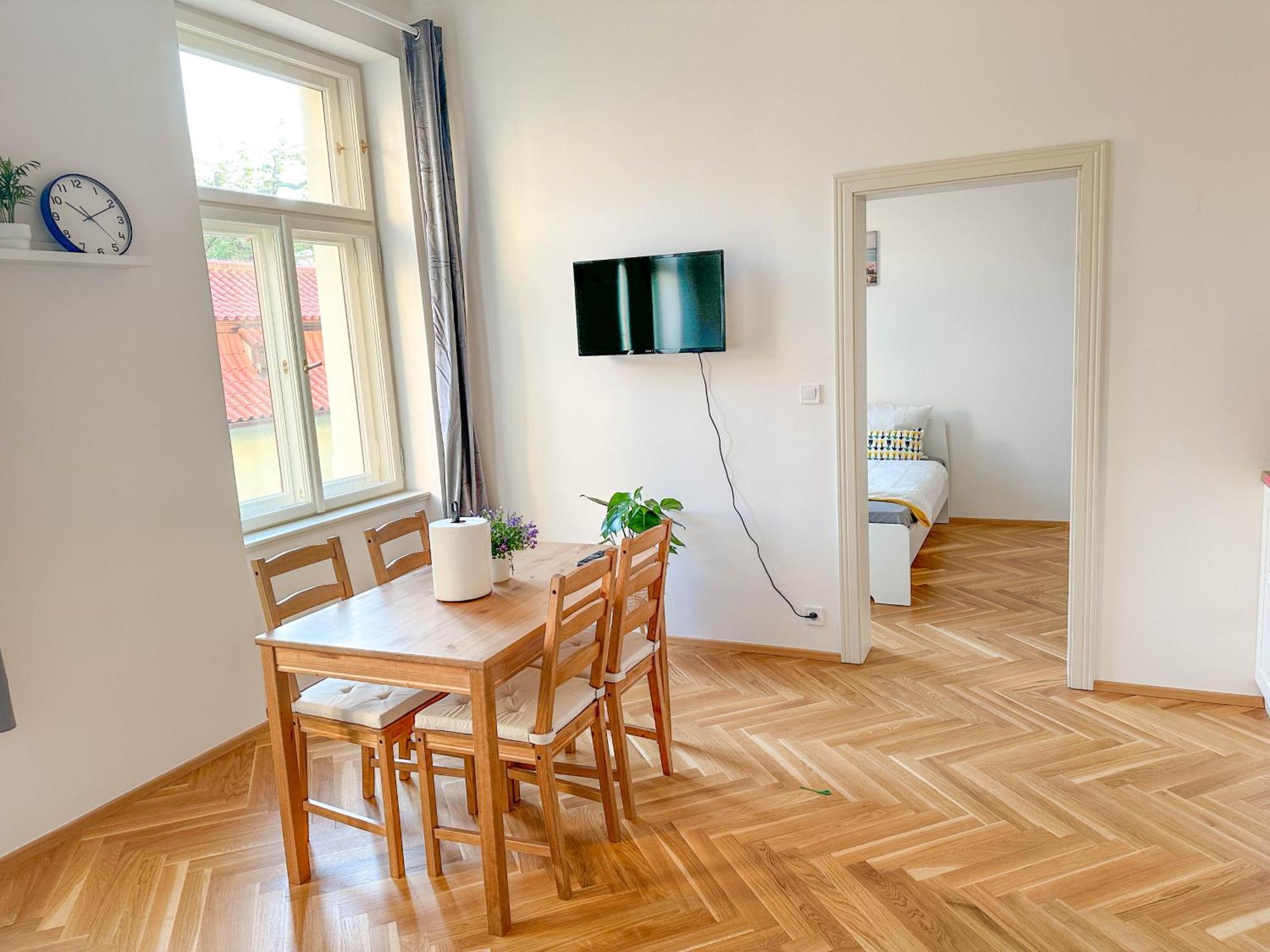 Stylish Next To Wenceslas Square Appartamento *